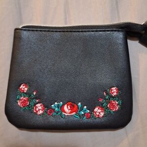 Embroidered Black Floral Women's Zipper Coin Purse Bench